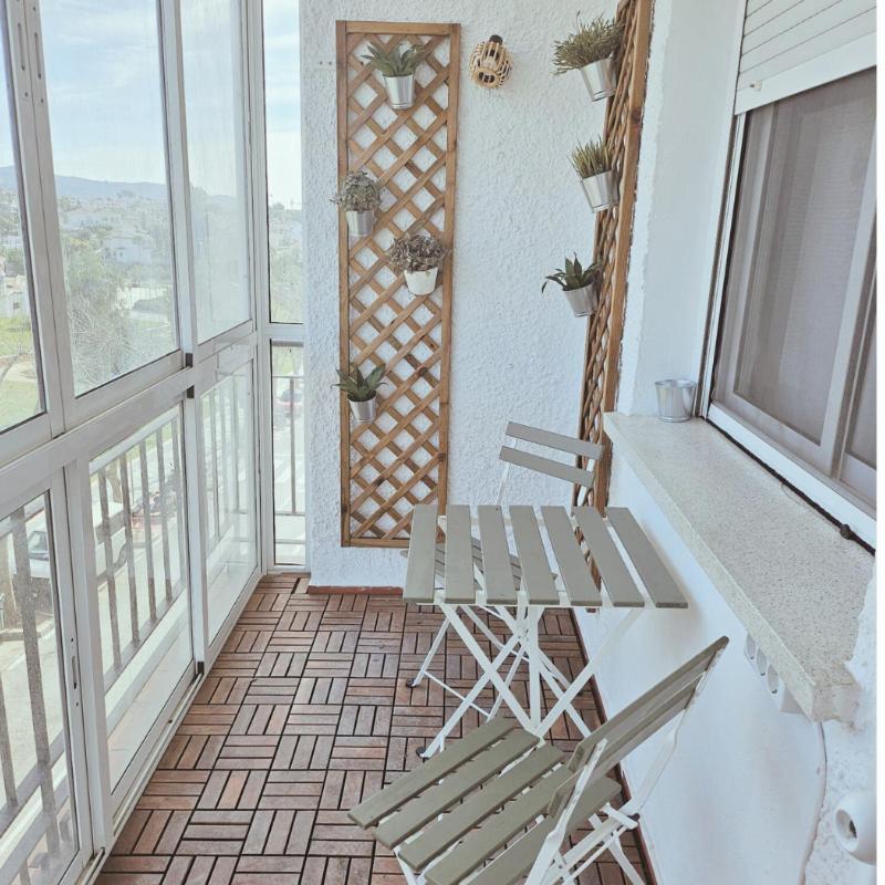 Apartamento En Нерха Екстериор снимка